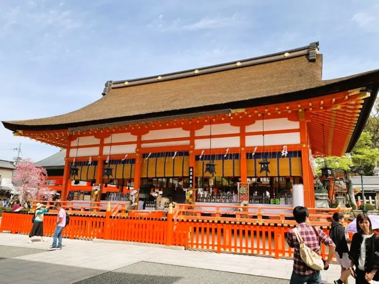 Kyoto Fushimi Inari Taisha Shinto Shrine - Understand Buddhism and Shintoism in Japan