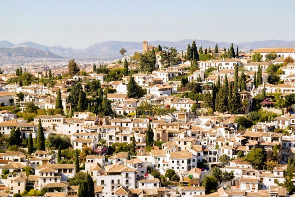 Free things to do in Granada - Albaicin Neighborhood