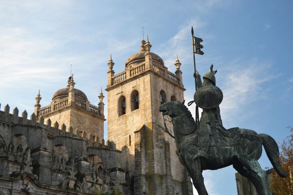 Porto Cathedral - Is Porto worth visiting