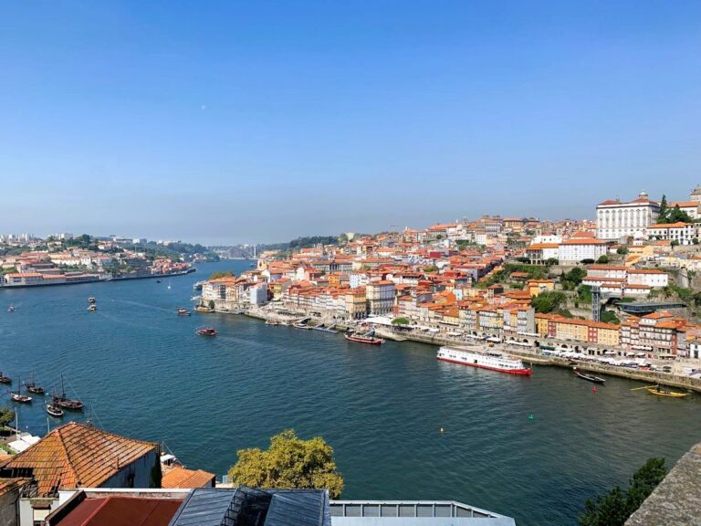 Is Porto worth visiting - view of Douro river