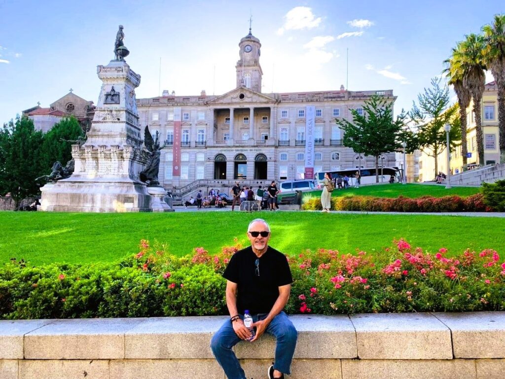 Is Porto worth visiting - Porto stock exchange