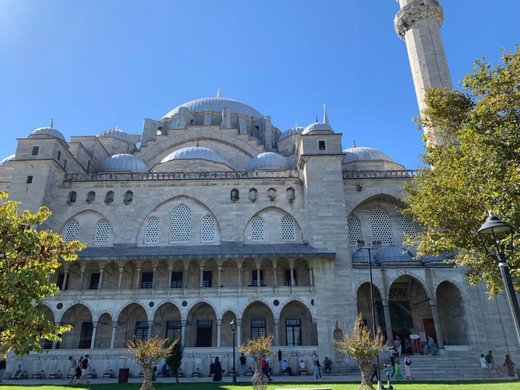 The Stunning Suleymaniye Mosque Istanbul