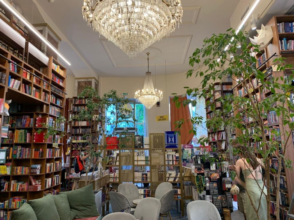 Bookstore and cafe on Knez Mihailova - Best things to do in Belgrade