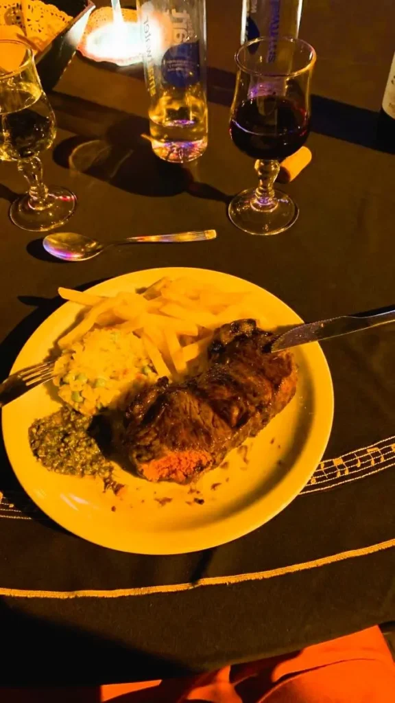 Senor Tango Steak dinner Tango show in Buenos Aires - Senor Tango dinner and wine