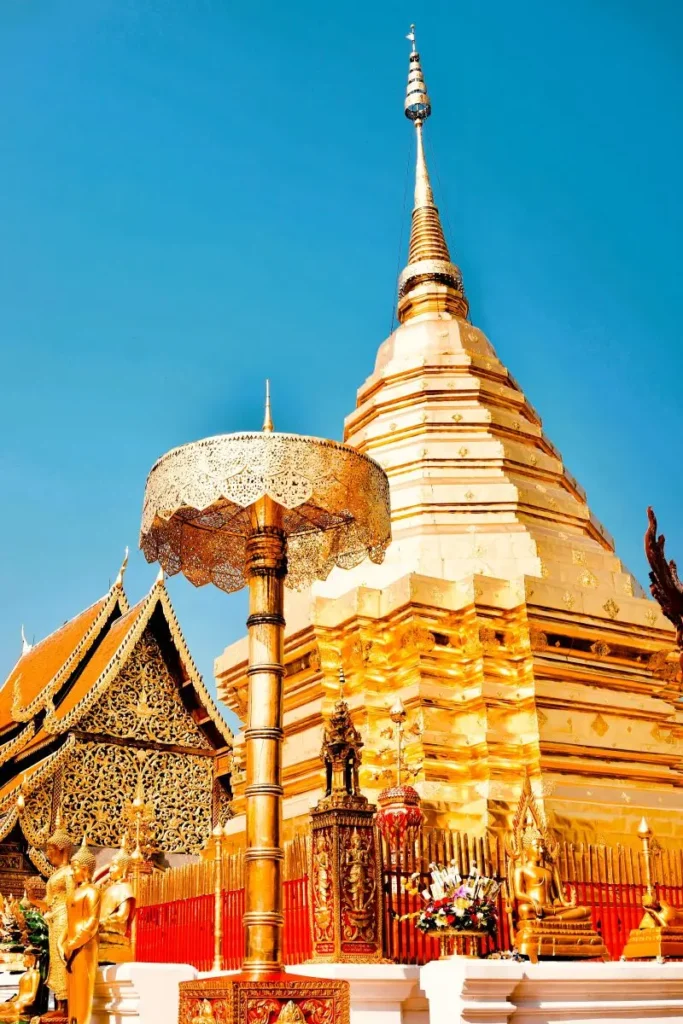 Golden temple at Wat Phra That Doi Suthep