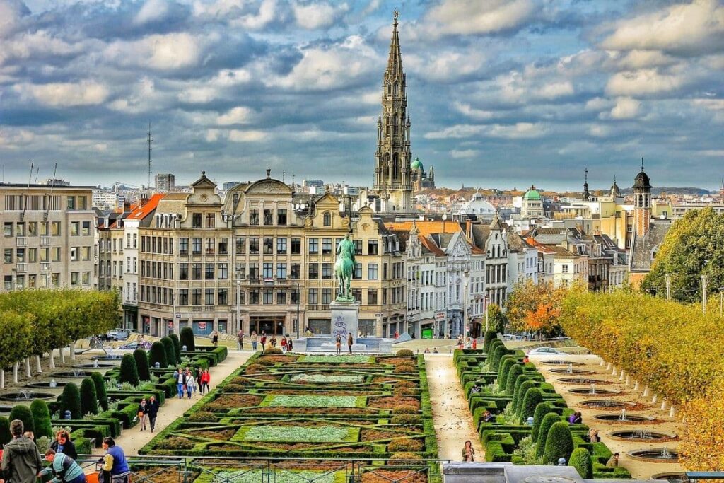 Things to do in Brussels - visit Mont des Arts for postcard views
