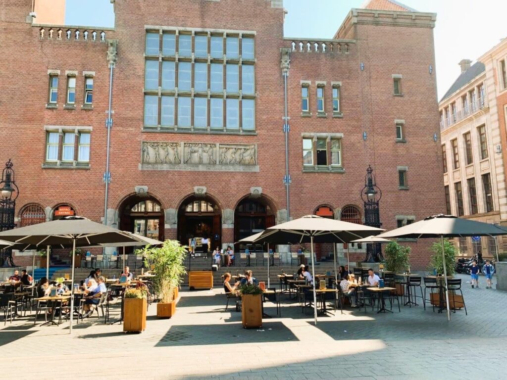 De Bazel, Amsterdam. One of Amsterdam’s most impressive early 20th-century buildings. Once the headquarters of a major trading company, it now houses the city archives.